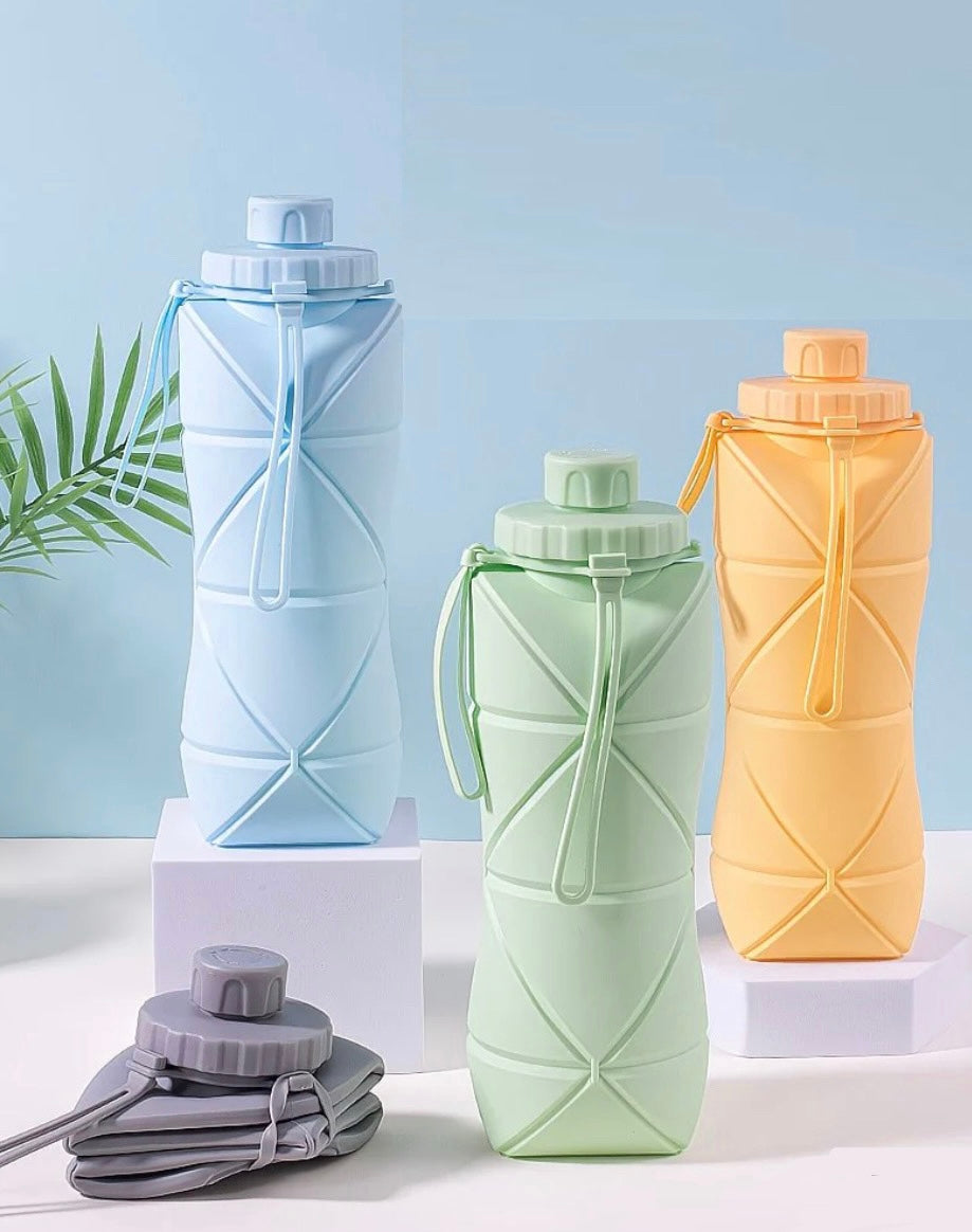 Portable water bottle | Silicone Foldable Travel Bottle | Leak-Proof & BPA-Free |Lightweight | Perfect for Hiking,university ,Gym, Office & Outdoor Adventures